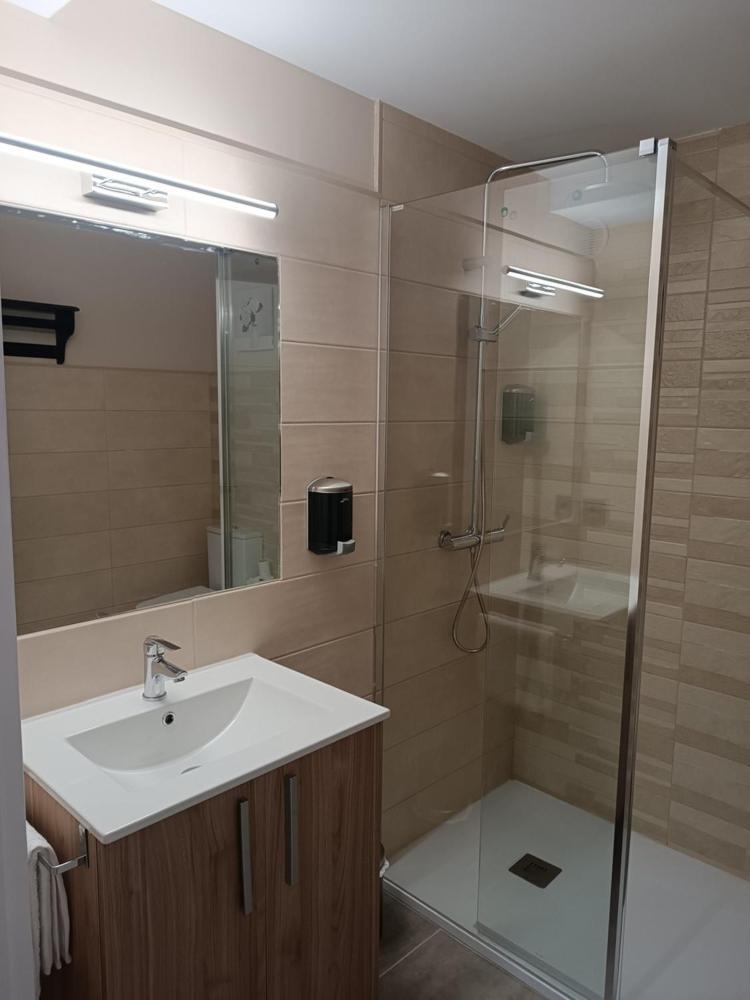 Apartamentos Turisticos Avila Puerta De San Isidro 1-4 Exterior foto